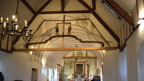  l'église de la Pommeraye : eclairage